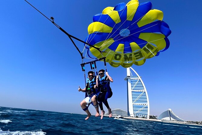 Parasailing in Dubai Burj View - With Transfer Option - Expectations and Participant Information