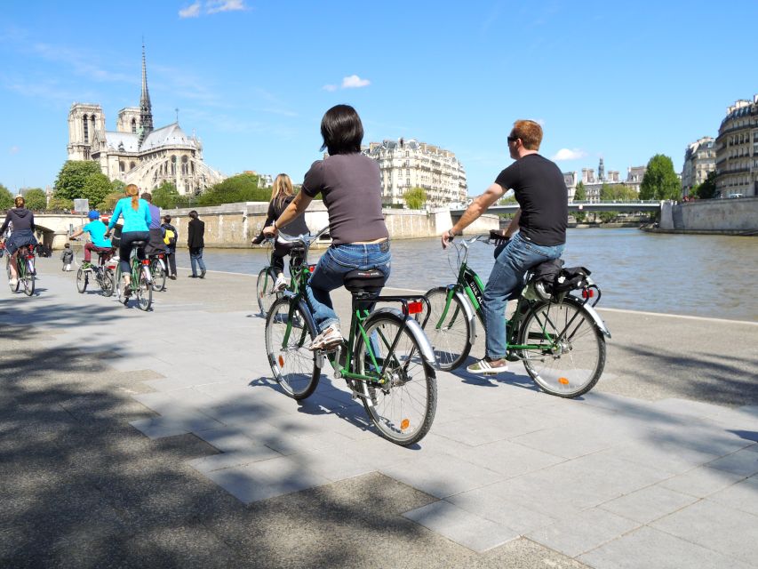 Paris: Famous Monuments Cycling Tour - Customer Reviews