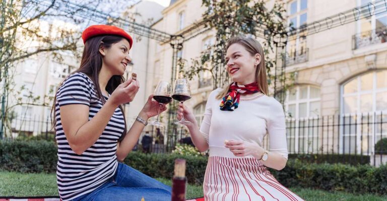 Paris: Parisian Picnic With Wine, Cheese and Local Insights