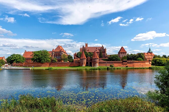 Private Full-Day Tour Malbork UNESCO Site and Castles From Warsaw - Itinerary Highlights