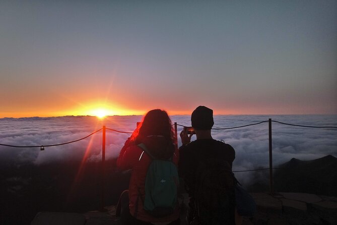 Private Sunrise Pico Do Areeiro Half Day With Easy Levada Walk - Market Exploration