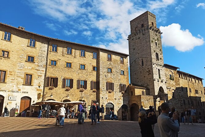 PRIVATE TOUR: Full-Day in Volterra & San Gimignano With Wine Tasting Experience - Travel Logistics