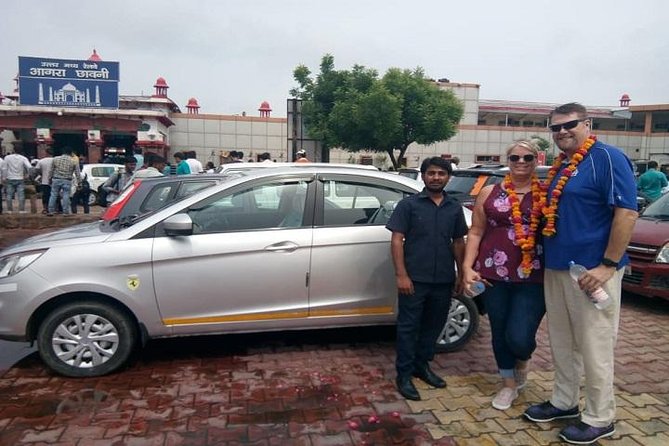 Private Transfer From Agra to Jaipur by Car - Common questions