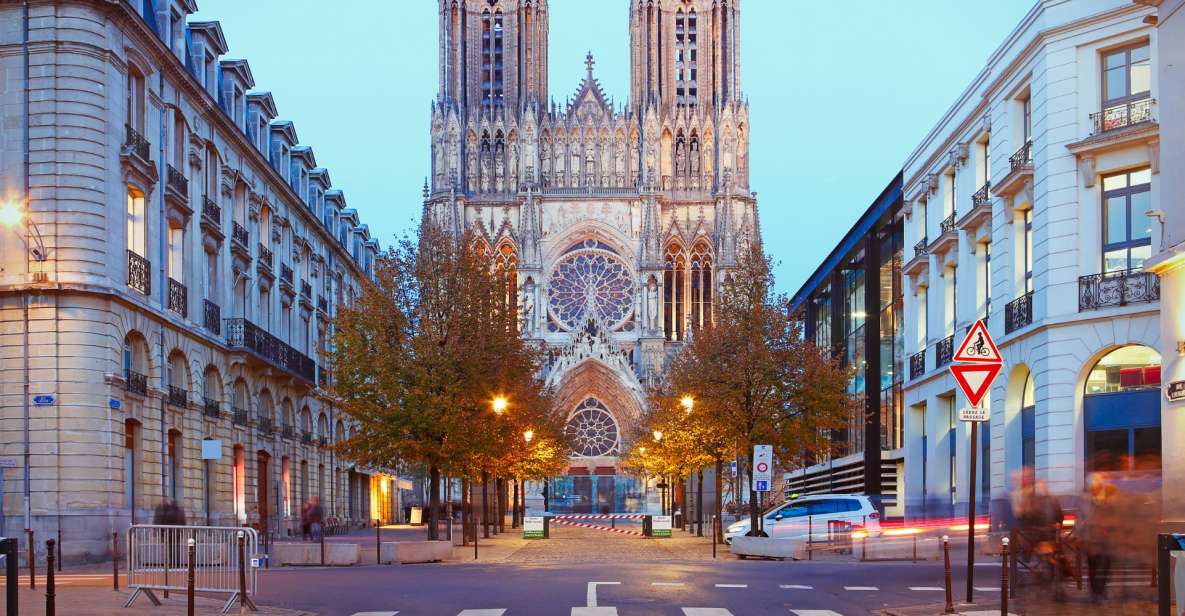 Reims: Self-Guided Highlights Scavenger Hunt & Walking Tour - Itinerary