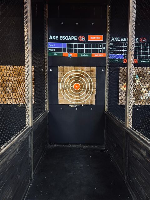 San Antonio: Axe Throwing - Weapon Options and Games