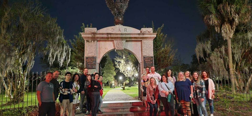 Savannah: Grave Tales Walking Tour - Full Description