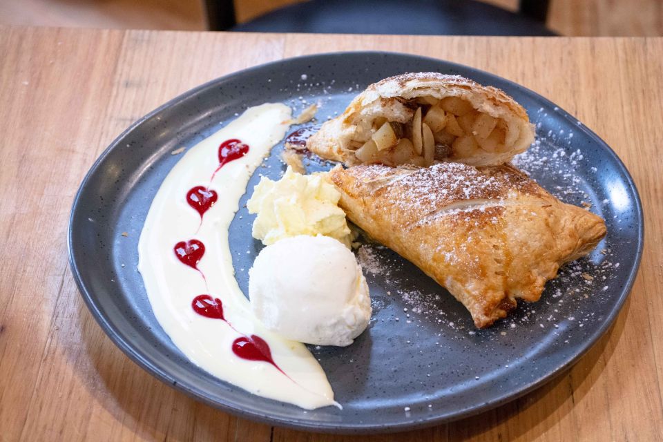 Strudel and Stroll Walking Tour in Hahndorf - Directions