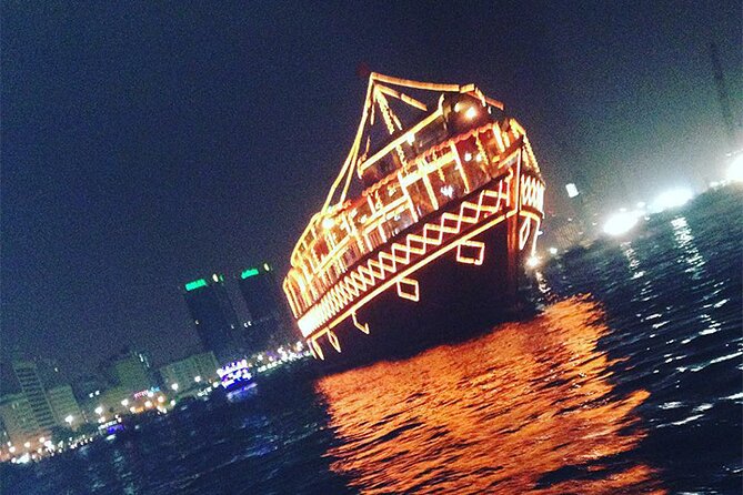 Sunset Romantic Dhow Cruise Dinner - Entertainment Highlights