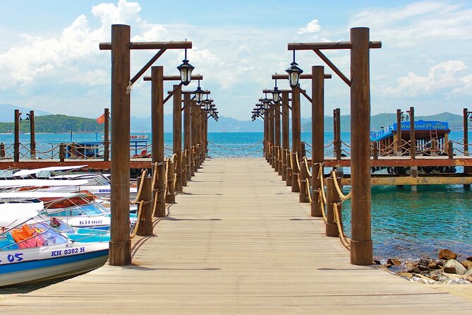 The Tropical Islands of Nha Trang Bay - Activities and Water Sports