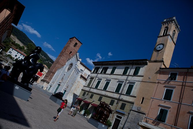 Tour of the Carrara Quarries and Artistic Laboratories of Pietrasanta - Tour Details