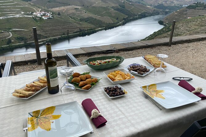 Tour the Douro Wine Region, and Discover the Fantastic Landscape - Group Size and Pricing Information