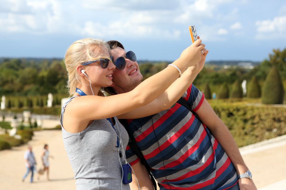 Versailles: Versailles Palace Guided Tour & Gardens Option - Palace Exploration