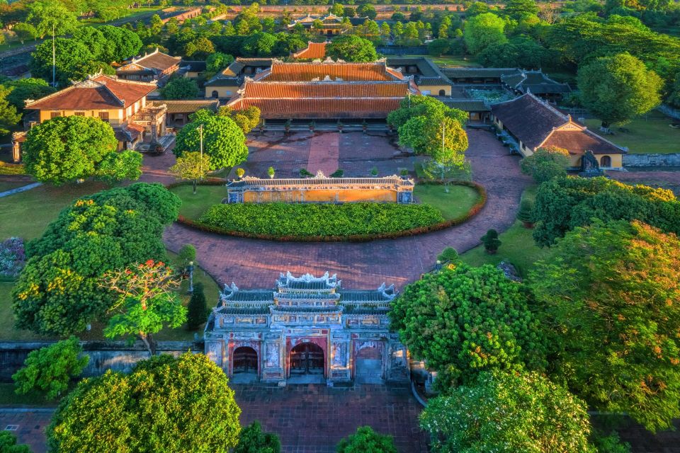 2.5 Hours Hue Walking Tour With Tour Guide - Architectural Marvels Explored