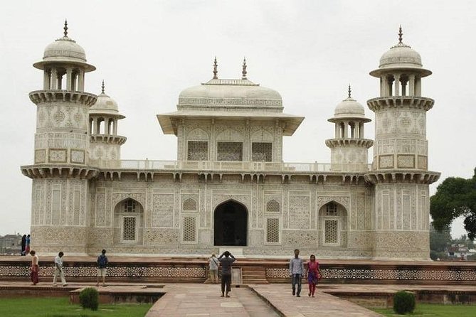 Agra Tour From Gurugram ( Taj Mahal Day Tour by Car ) - Last Words