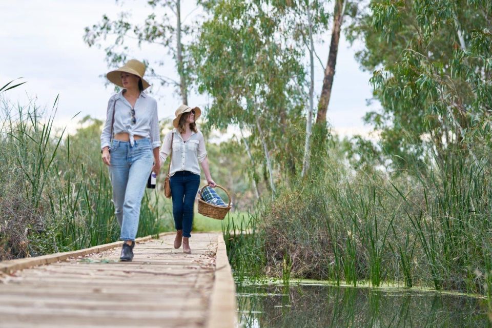 Banrock Station: Wetlands Vista Picnic With Wine - Directions