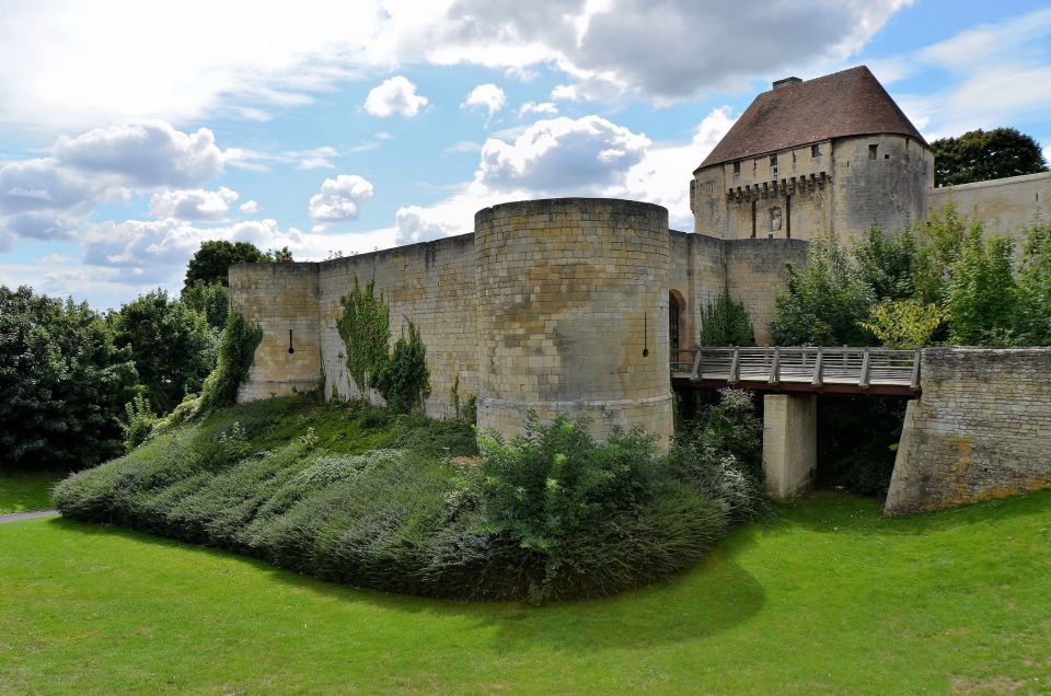 Caen: Private Guided Walking Tour - Full Description