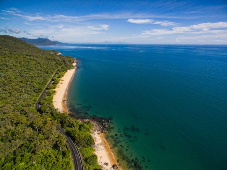 Cairns Airport To/From Cairns CBD, Nthn Bches Port Douglas