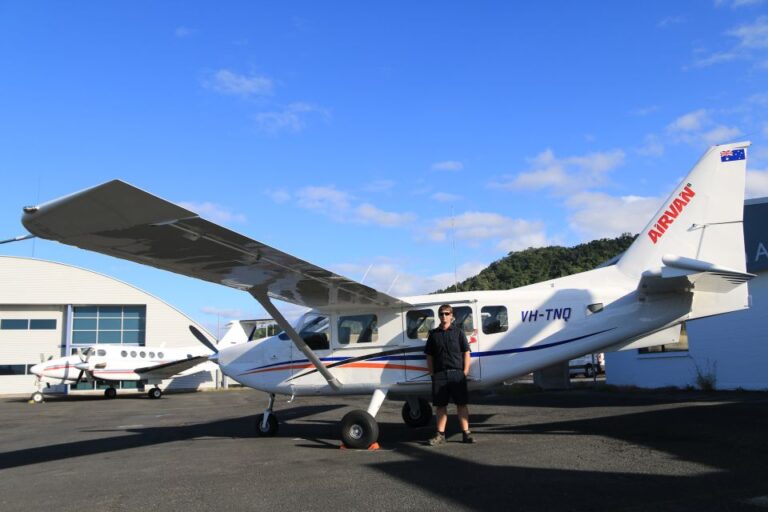 Cairns: Outer Edges of The Great Barrier Reef Scenic Flight