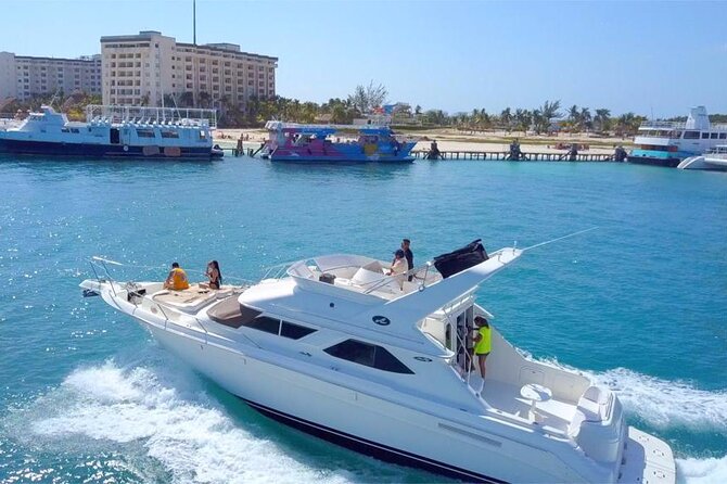 Cancun Private Yacht: 46-Foot (14-Meter) With Space for 15 - Additional Information