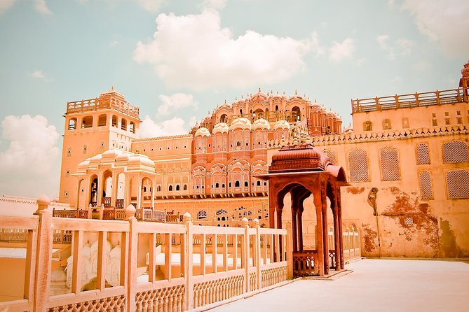 Delhi Agra Jaipur Tour -Oberoi Special for 5 Nights - Common questions