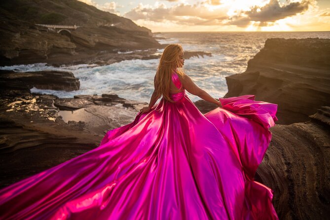 Flying Dress Photoshoot on Oahu - Behind the Scenes With Stacey Williams