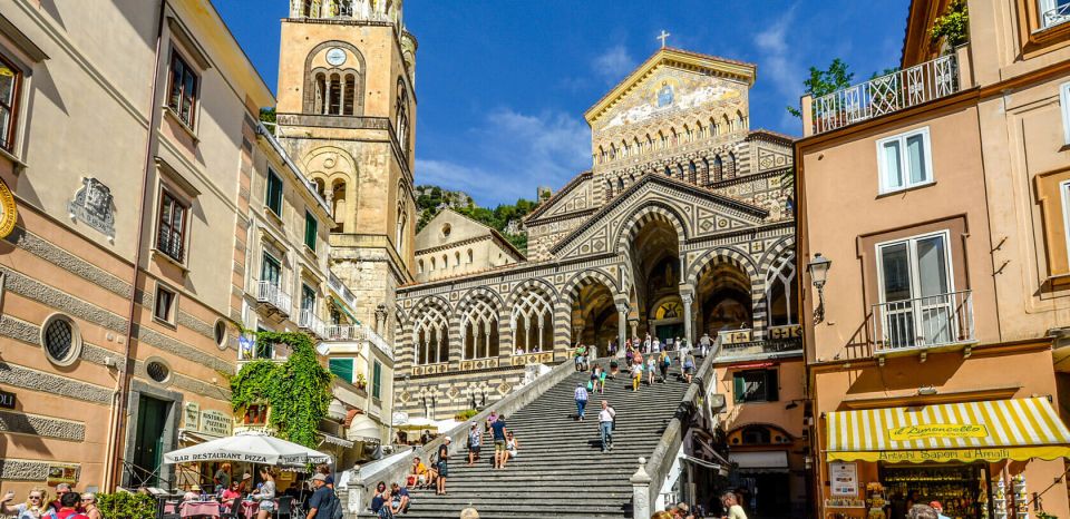 From Florence: Amalfi Coast Transfer With a Stop in Pompeii - Pompeii Exploration Experience