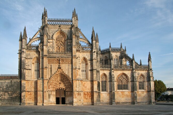 From Lisbon: Shared Tour to Fátima, Batalha, Óbidos, Nazaré - Contact Information