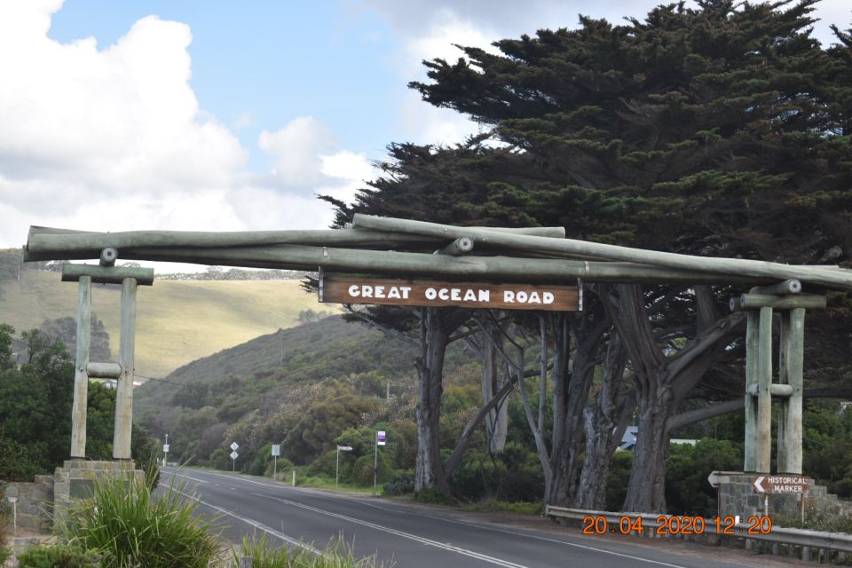 From Melbourne: Great Ocean Road Private Guided Tour by Car - Coastal Sights & Forest Walk