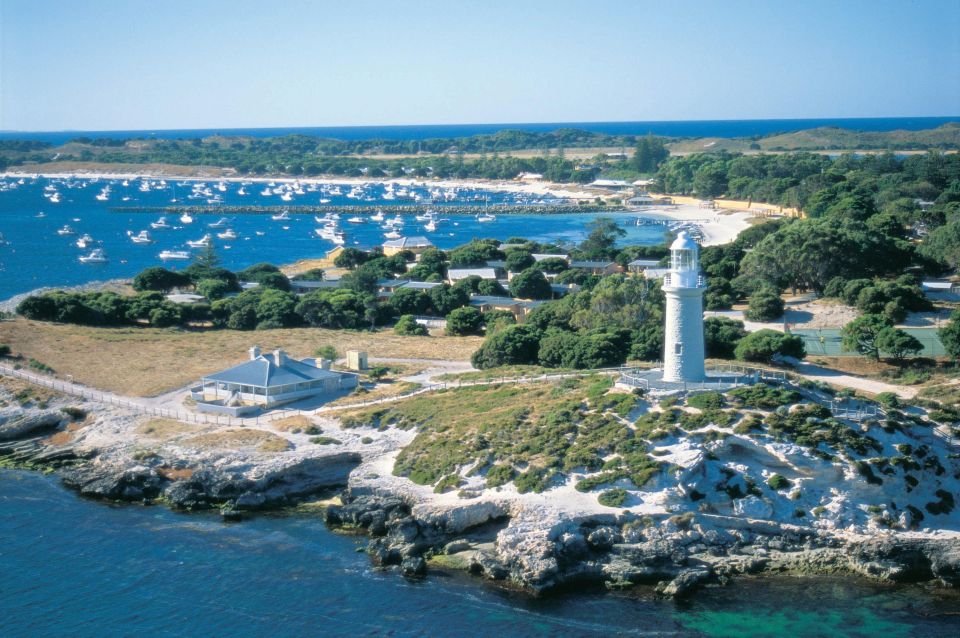 From Perth: Rottnest Grand Scenic Flight - Scenic Highlights