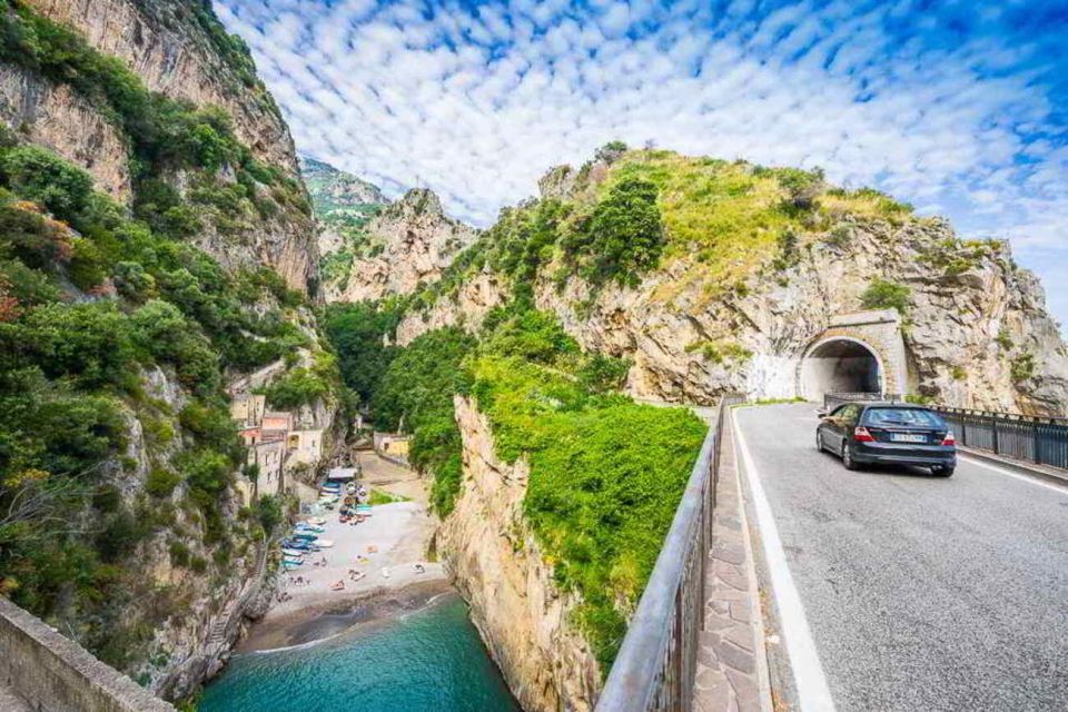 Full-Day Private Transfer Along the Amalfi Coast From Pompei - Pickup Details