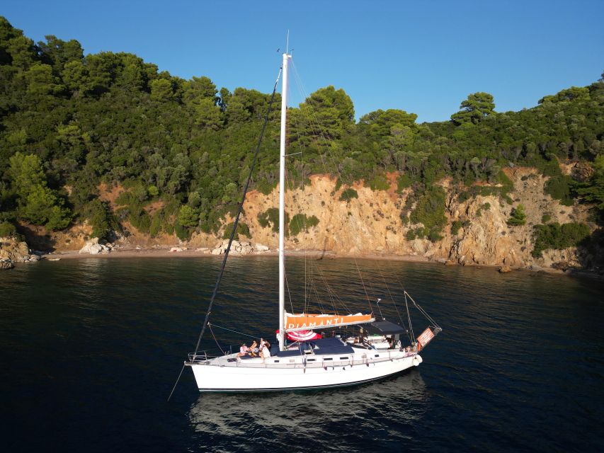 Full Day Sailing Cruise With Lunch - Inclusions