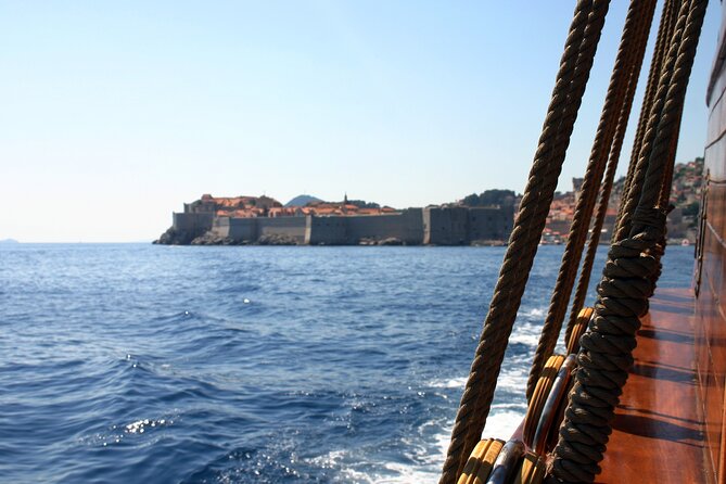 Game of Thrones and Dubrovnik History Combo Cruise Shared Tour - Viator Help Center Information