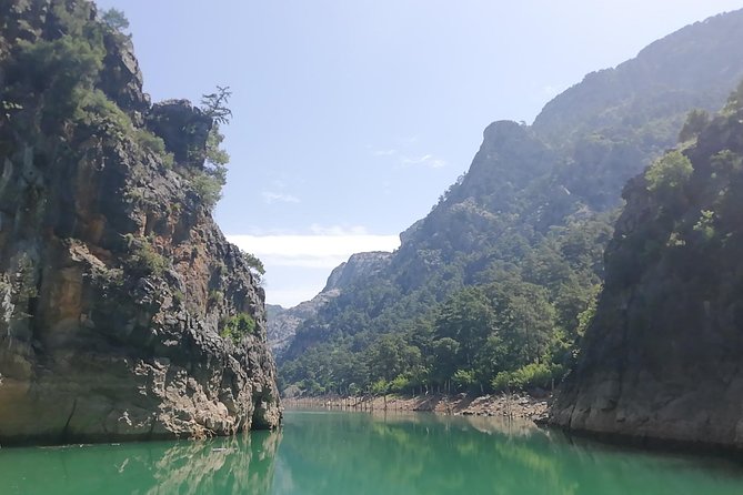 Green Canyon: 5 Hours Boat Trip With Lunch and Soft Drinks - Important Information to Note