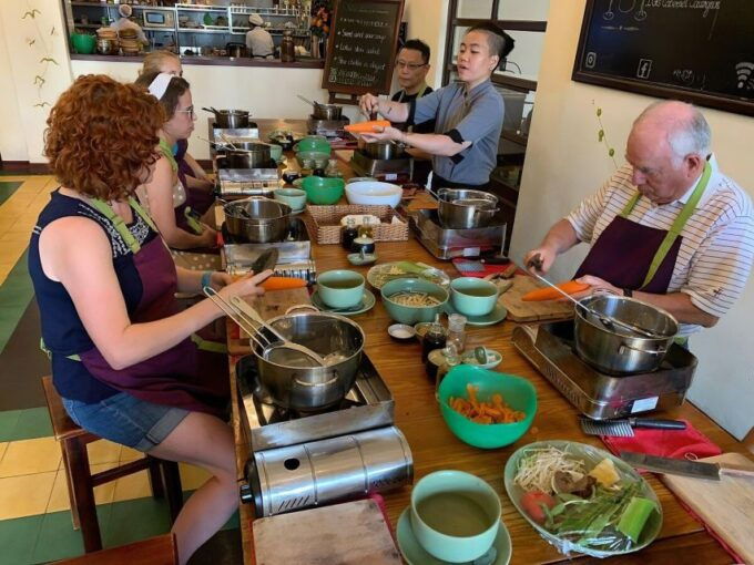 Ho Chi Minh: Traditional Vietnamese Cooking Class - Full Description