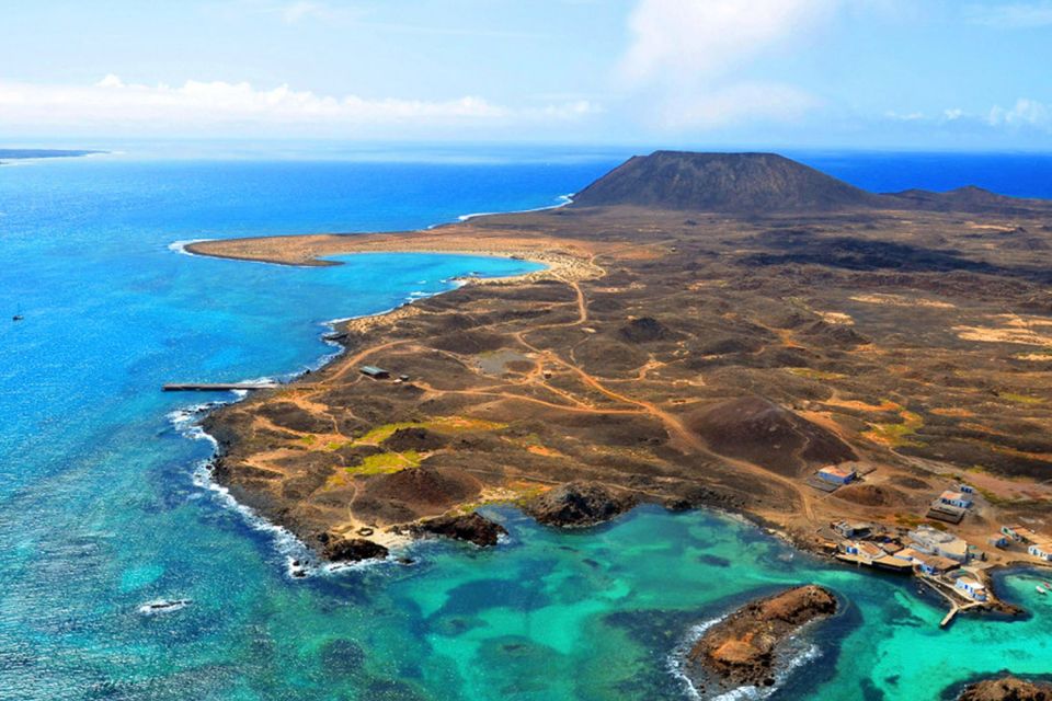 Lanzarote: Lobos Island Half-Day Dolphin Watching Trip - Review Summary