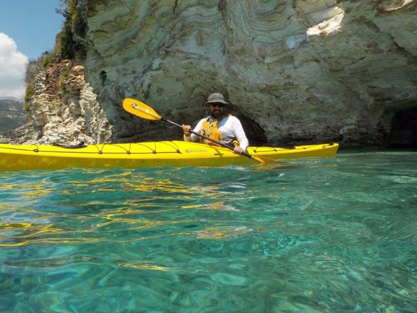 Lefkas, Nydri: Kayaking Day Trip to Scorpios and Meganisi - Necessary Items to Bring for the Trip