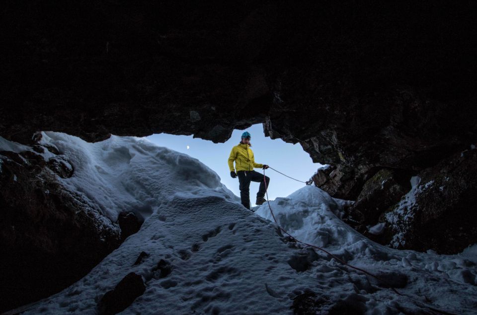 Leidarendi Cave: Lava Tunnel Caving From Reykjavik - Reviews of Leidarendi Caving Adventure