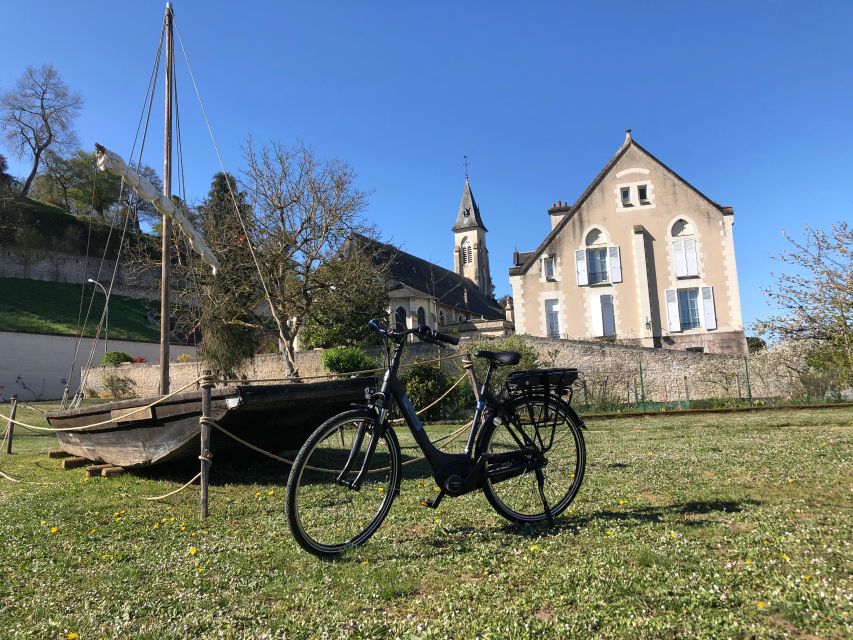 Loire Castles With Electric Bicycle - Booking Information