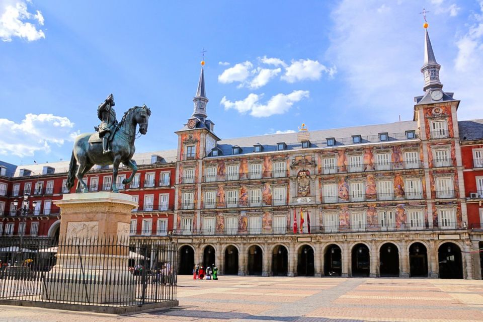 Madrid: Old Town Exploration Game - Booking Details