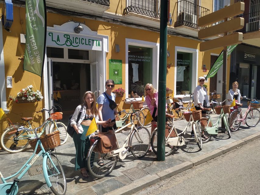 Malaga: Bike Rental for City Discovery Route & Beaches - Deposit Requirement and Customer Rating