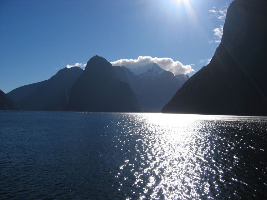 Milford Sound Premium Day Tour and Cruise From Te Anau - Booking Information and Flexibility