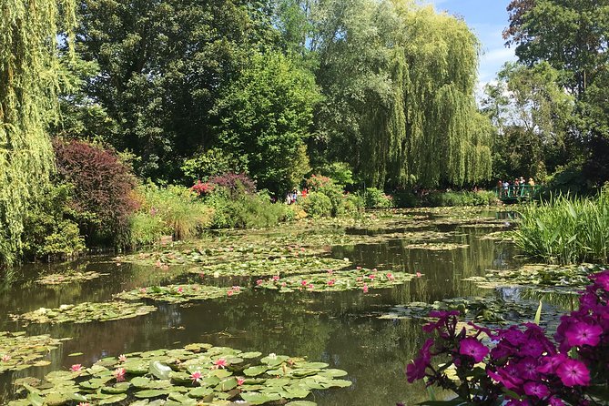 Monets Gardens & House With Art Historian: Private Giverny Tour From Paris - Customer Support and Feedback Response