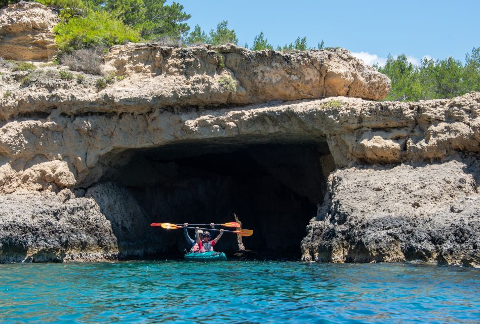 Navarino Bay: Sea Kayaking With Lunch - Common questions