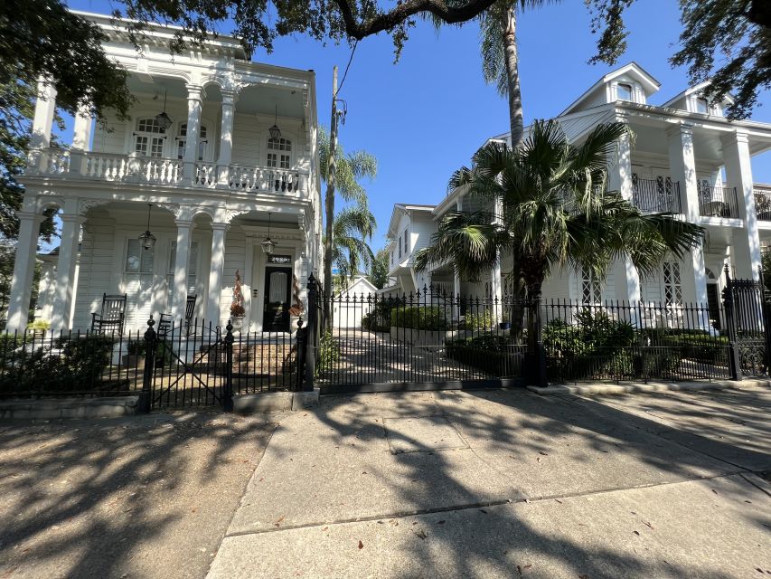 New Orleans : Garden District Architecture Walking Tour - Full Description