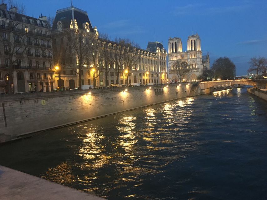 Paris: Happy Hour Evening Cruise on the Seine River - Booking Information