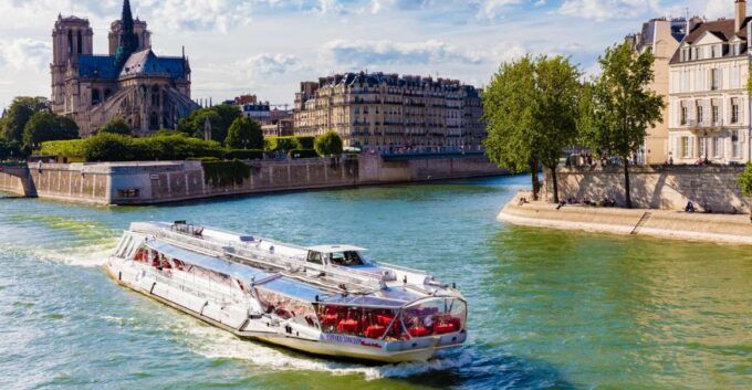 Paris: Sightseeing Cruise on the Seine With 3-Course Lunch - Highlights