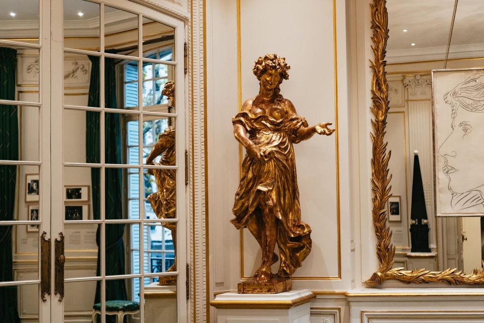 Paris: Tour Musée Yves Saint Laurent Before Opening Hours - Restrictions