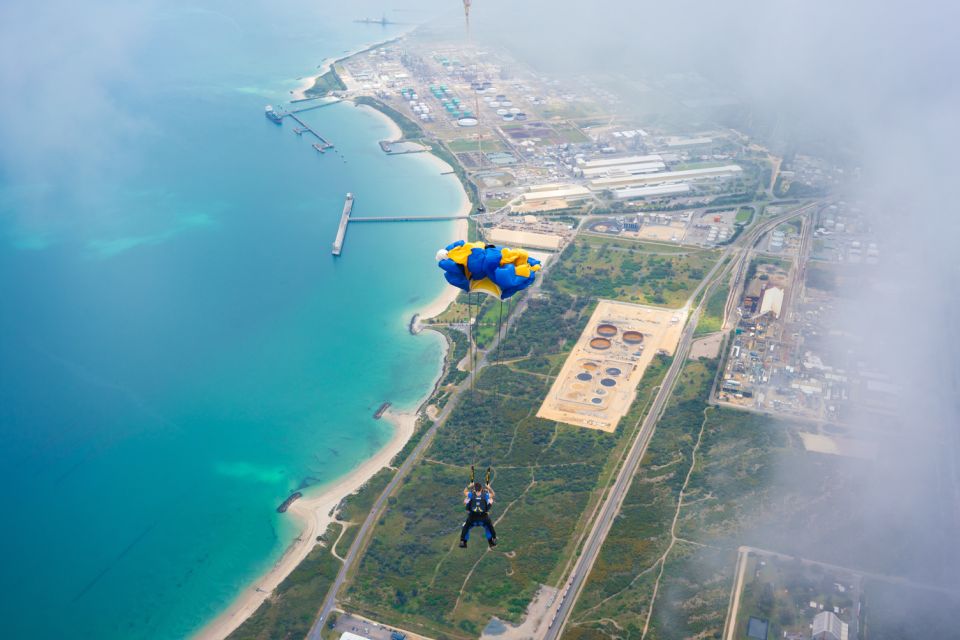 Perth: Tandem Skydive Over Rockingham Beach - Restrictions