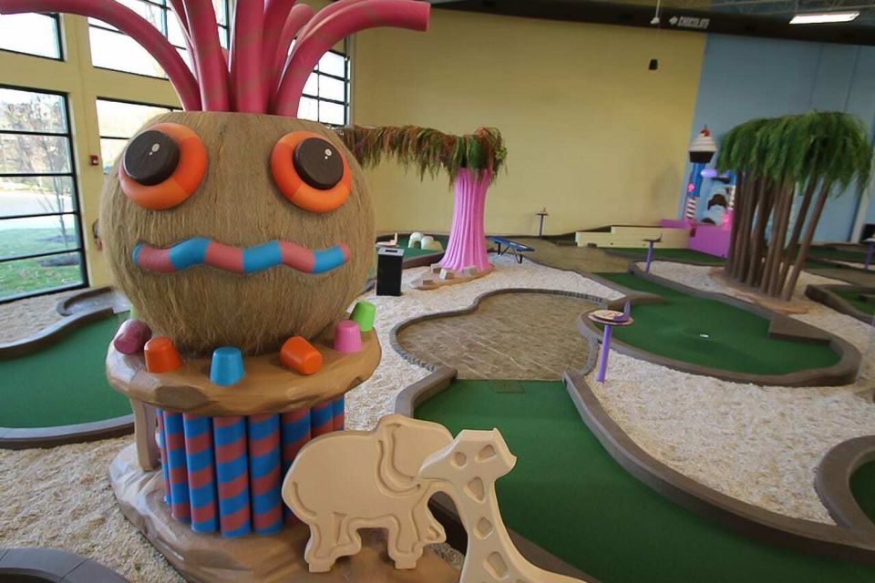 Pigeon Forge: Crave Golf Club Mini-Golf Experience - Activity Highlights