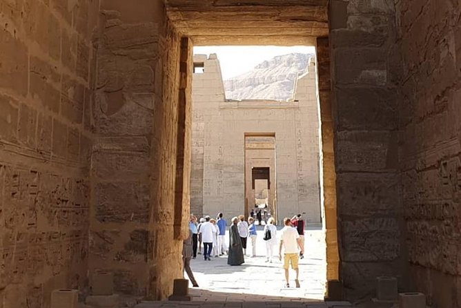 Private Full-Day Tour: Discover the East and West Banks of the Nile in Luxor - Customer Reviews